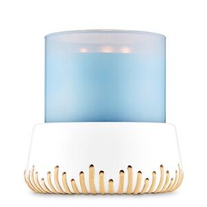 ✨Bath & Body Works Ceramic and Rattan 3-Wick Pedestal Candle Holder